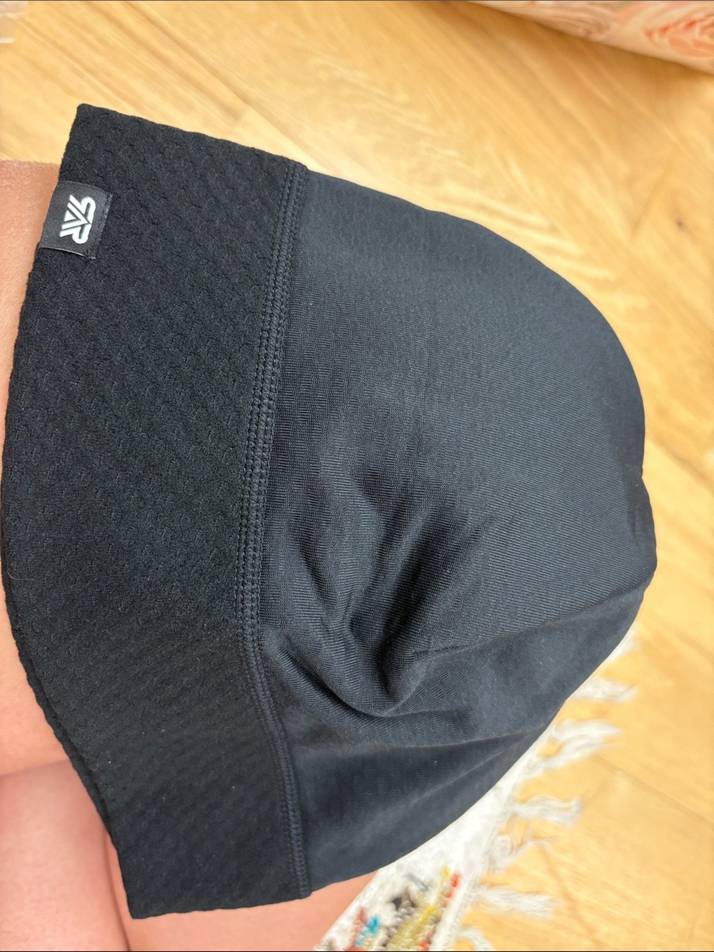 Unbranded Black & White Reversible Beanie Hat - Picture 3 of 8